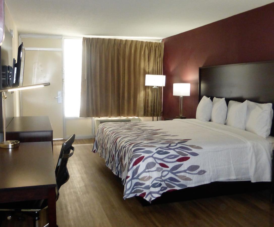 Red Roof Inn Columbia, Sc Airport Bagian luar foto